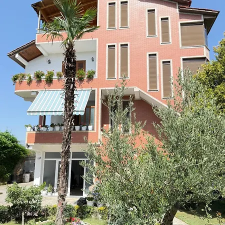 Hill Haven 住宿加早餐酒店 Domje